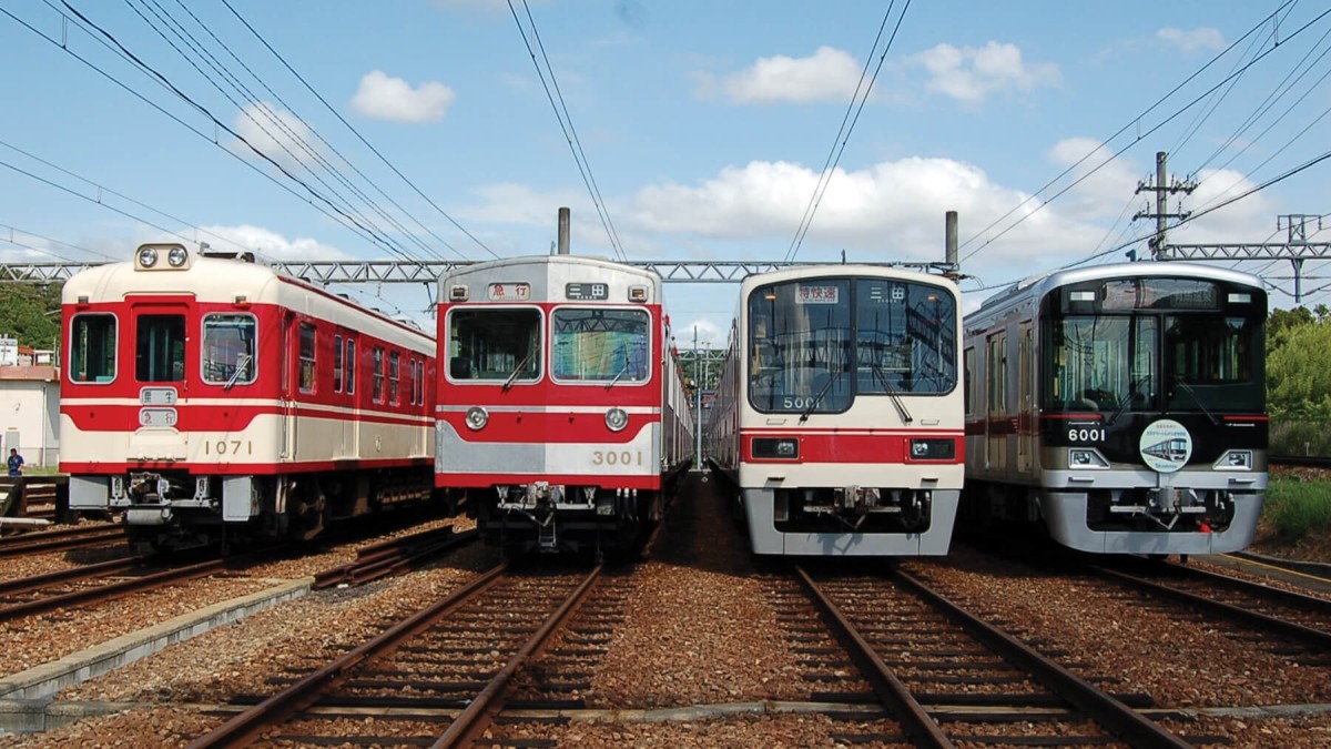 4 trains on tracks